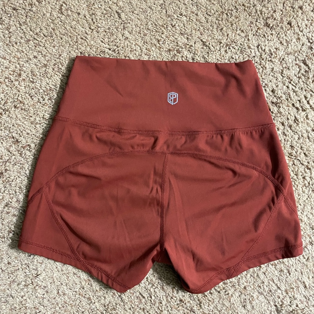 Born primitive shorts